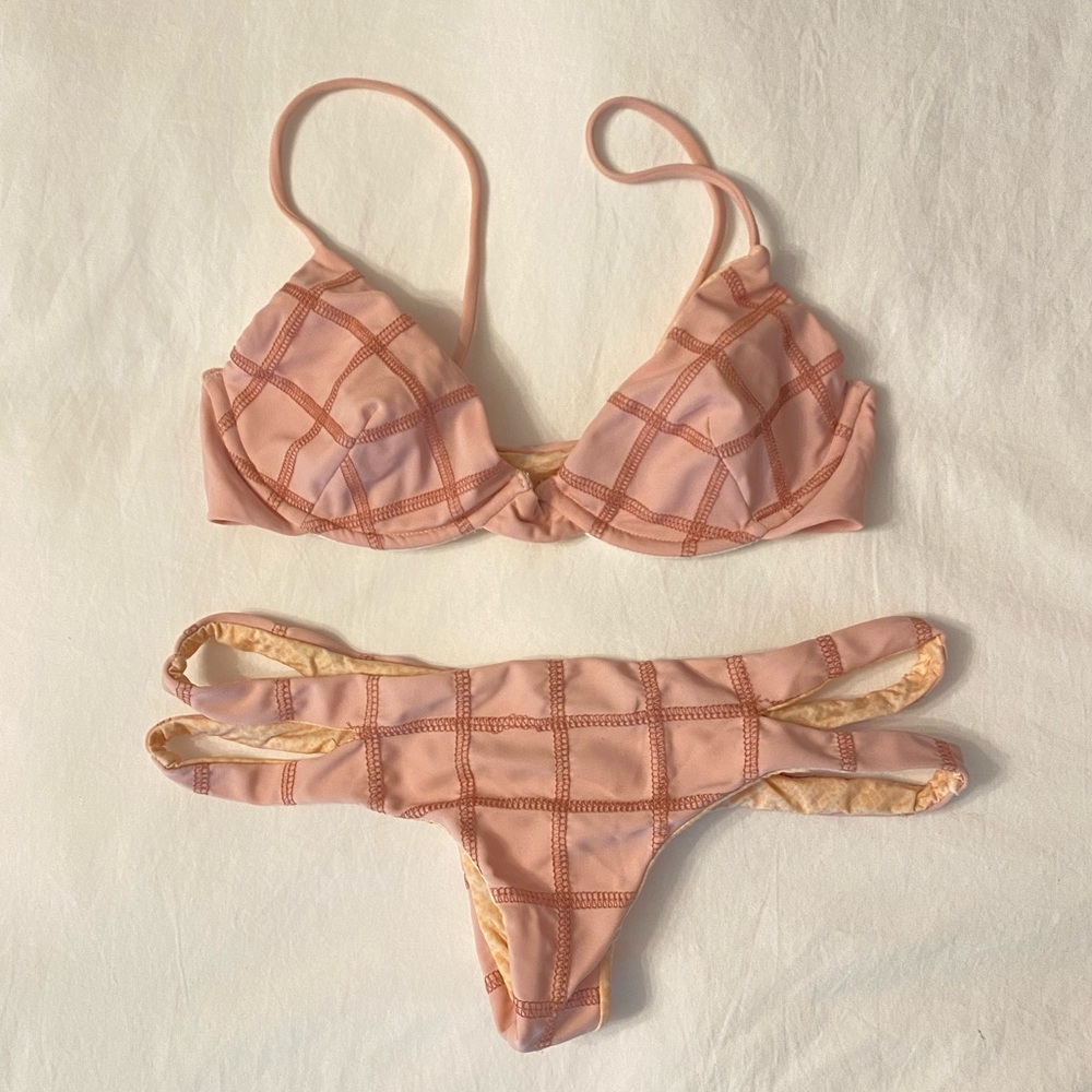 Acacia - Coconuts stitch Top AND Bottom